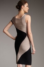 Черно-бежевое ассиметричное платье Herve Leger
