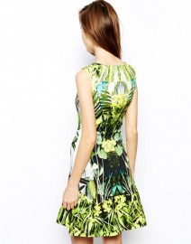 Прелестное летнее платье-сарафан Asos