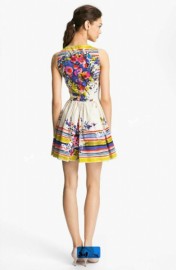 Короткое платье с цветочным принтом Anne Klein