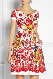 Женственное платье с ярким цветочным рисунком Dolce and Gabbana