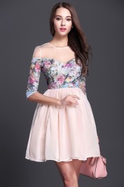 Нежное розовое платье с цветным лифом Christian Dior