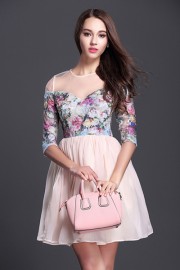 Нежное розовое платье с цветным лифом Christian Dior