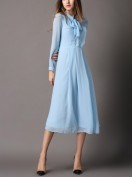 Элегантое голубое платье из шелка Burberry