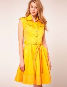 Расклешенное желтое платье на кнопочках Karen Millen